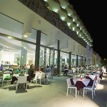 Livvo Valle & Aquapark Szálloda Taurito